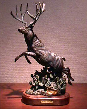 Mule Deer bronze by Wayne Hyde
