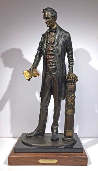 Abraham Lincoln bronze sculpture by Wayne Hyde